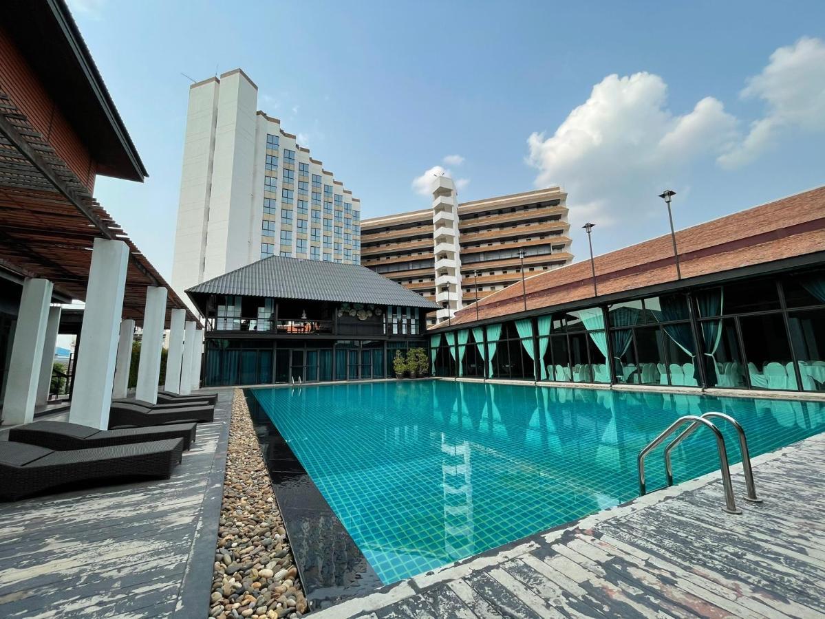 Napalai Hotel Udon Thani Exterior photo